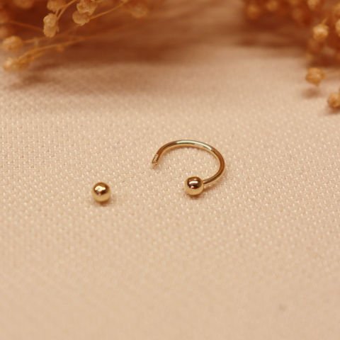 Top Detaylı Halka Tragus