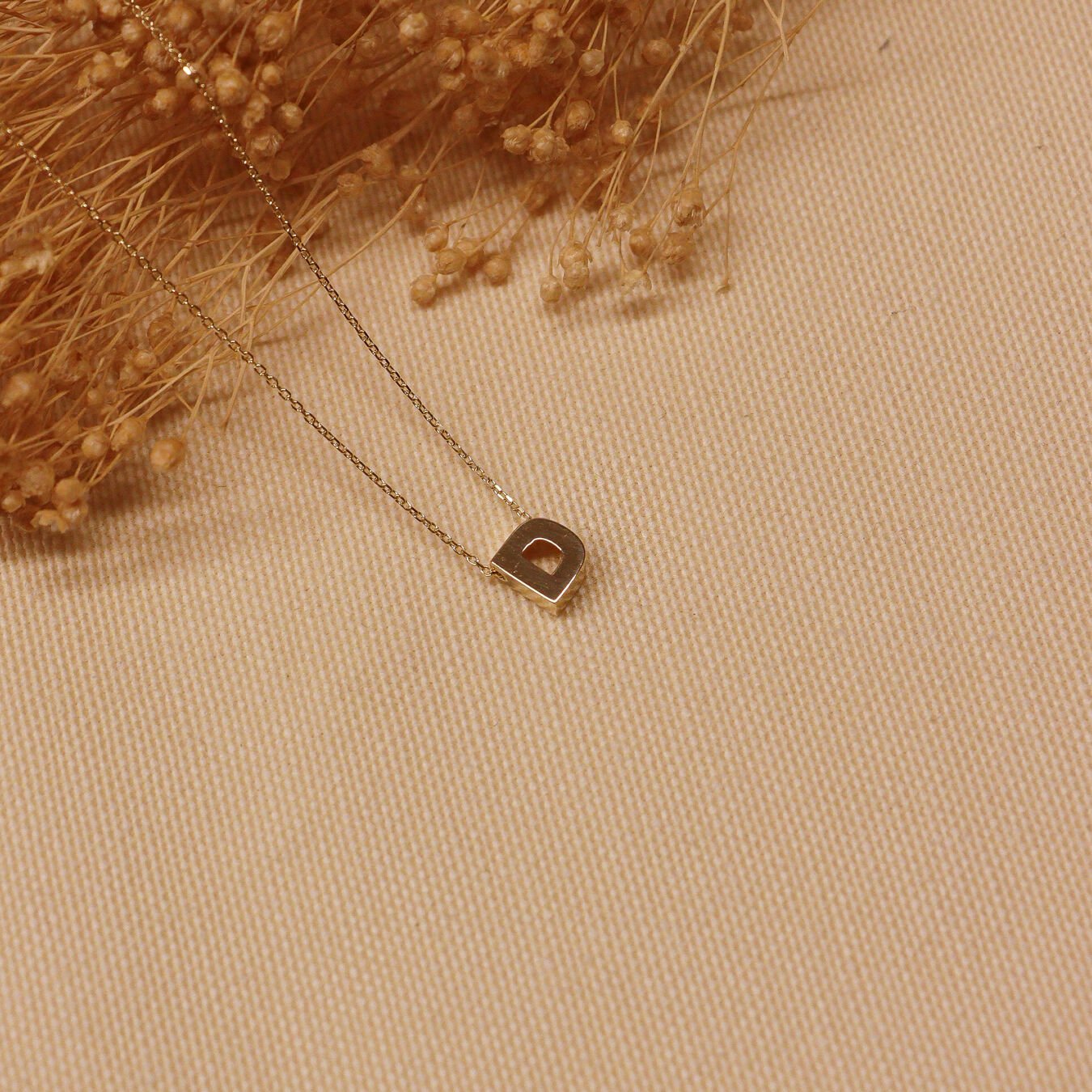 Type 1 Harf Minimal Kolye