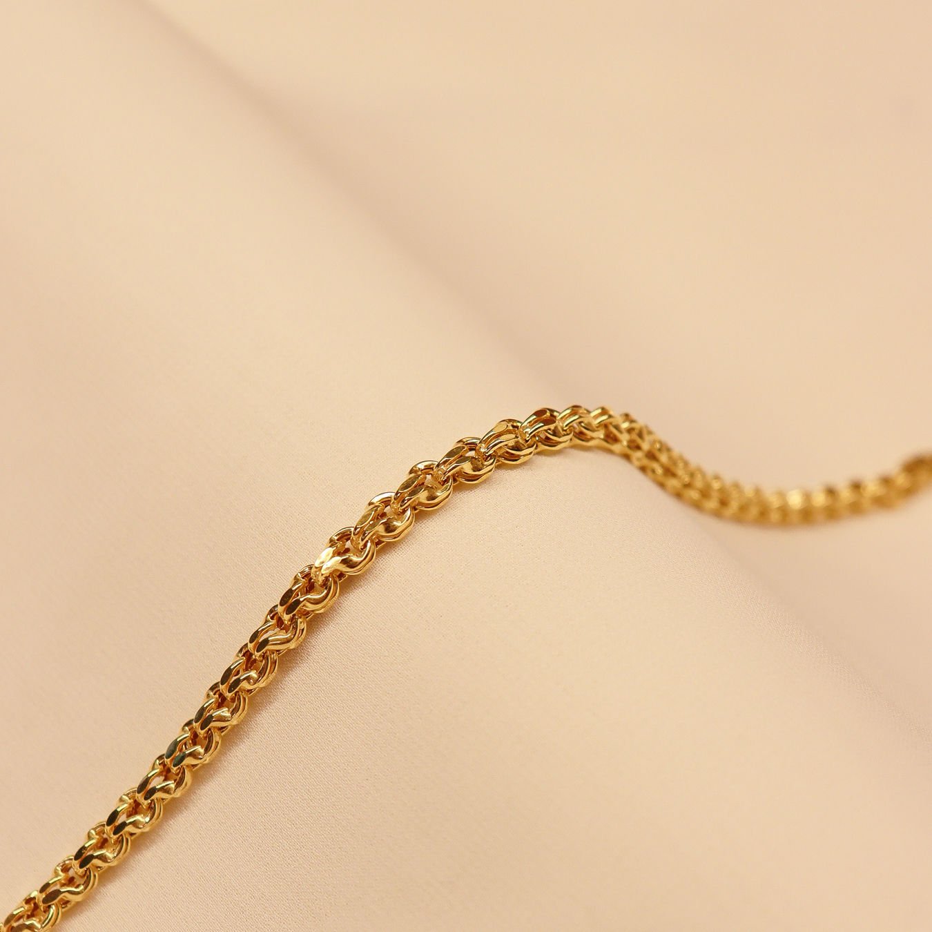 4 MM Güverse Zincir Modern Bileklik