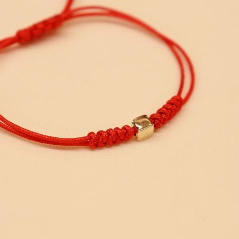 Mini Cubo Kırmızı İpli Bileklik