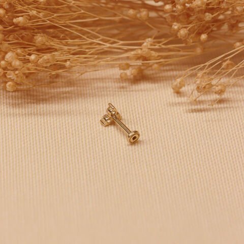 Tria Stone Tragus Piercing