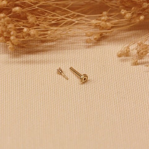 4 Tırnak Mini Tektaş Tragus Piercing