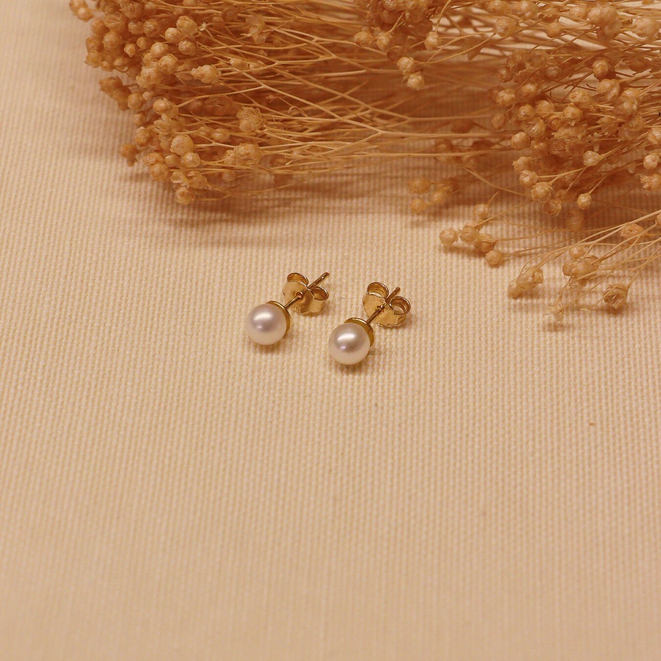 6 Mm İnci Vidalı Küpe