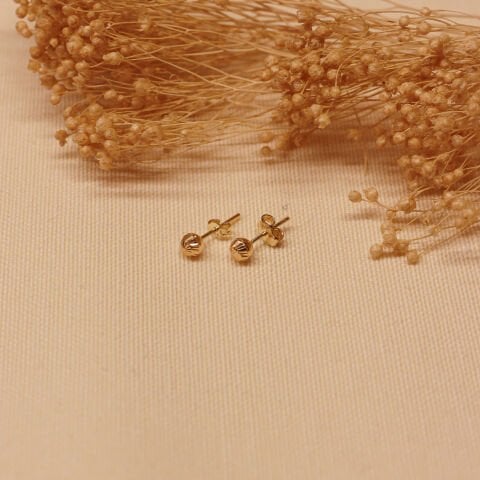 4 Mm Desenli Top Vidalı Küpe