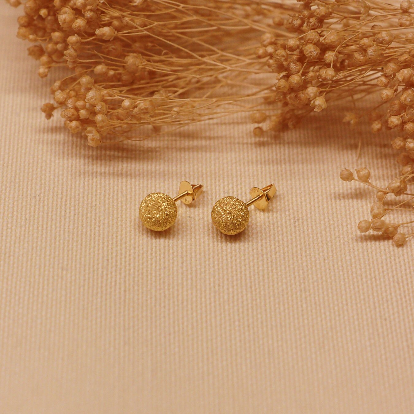 7 Mm Simli Top Vidalı Küpe