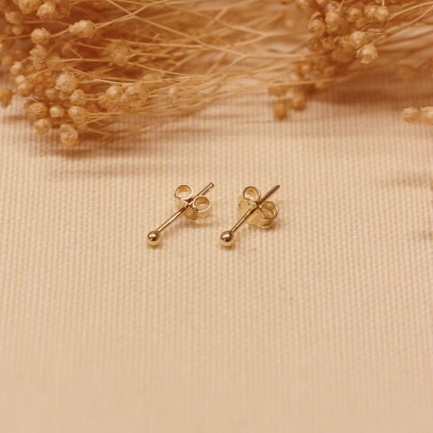 2 Mm Parlak Top Vidalı Küpe