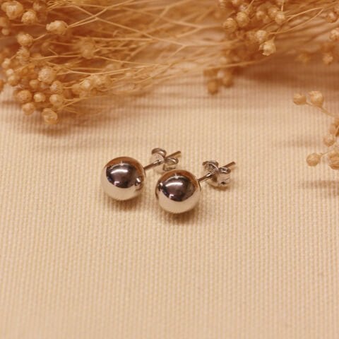 8 Mm Beyaz Altın Parlak Top Vidalı Küpe
