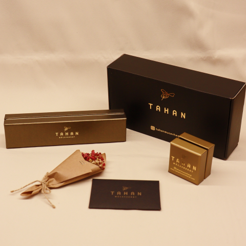 Trio Taş Vidalı Küpe
