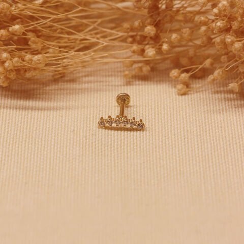 6 Taşlı Tragus Piercing