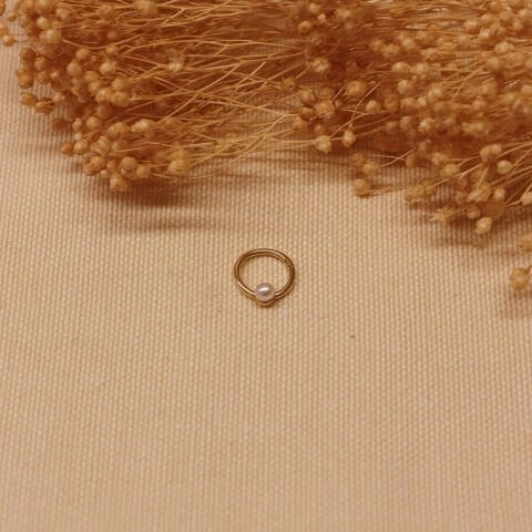 İnci Helix Piercing