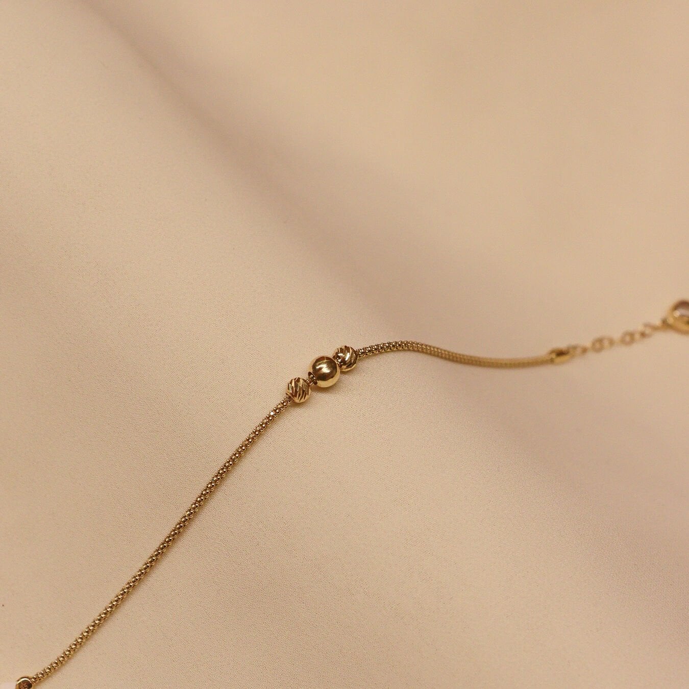 4 Mm Dorika Toplu Modern Bileklik