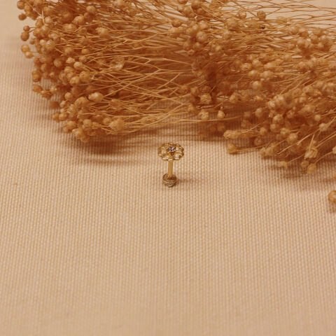 Taşlı Yonca Tragus Piercing