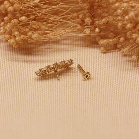 6 Baget Taşlı Tragus Piercing