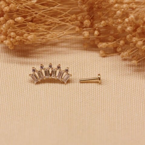 6 Baget Taşlı Tragus Piercing