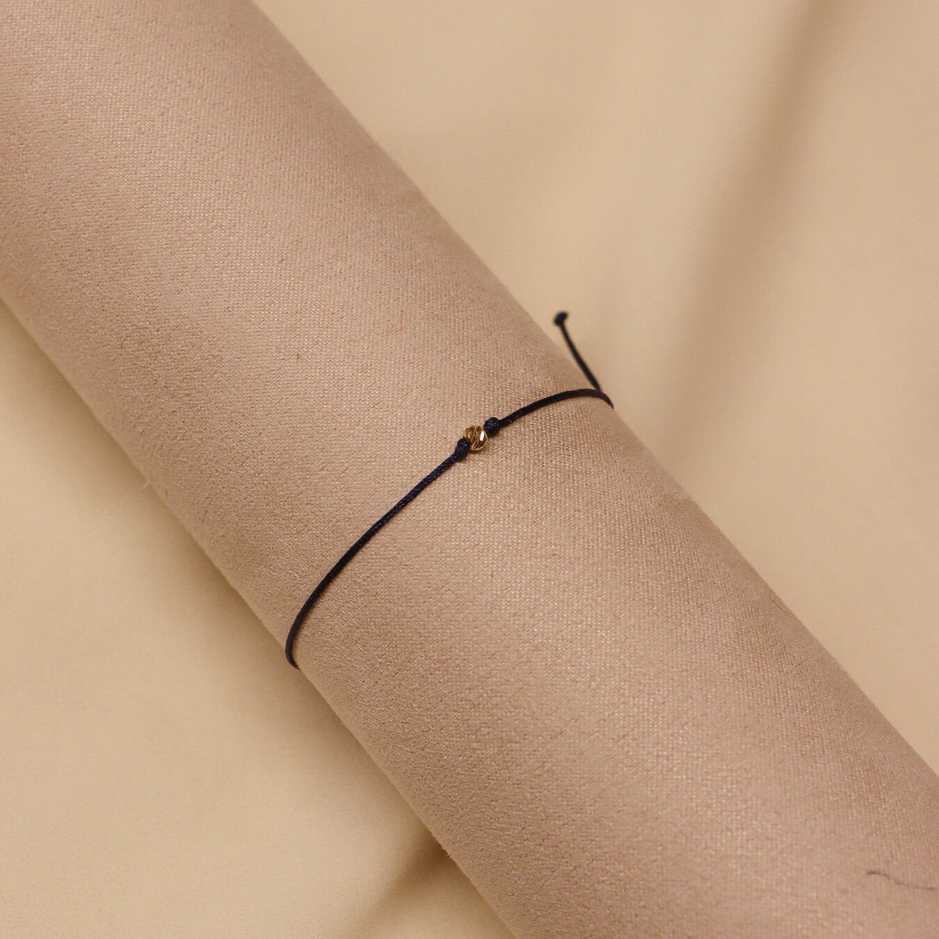2 Mm Dorika Lacivert İpli Bileklik