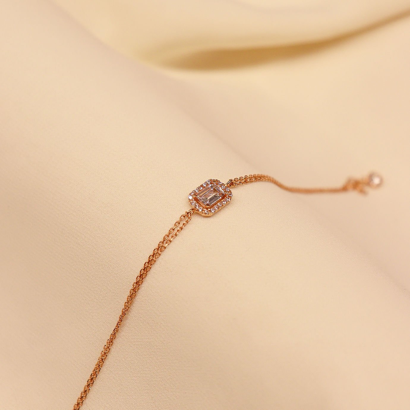 Zincirli Baget Minimal Bileklik