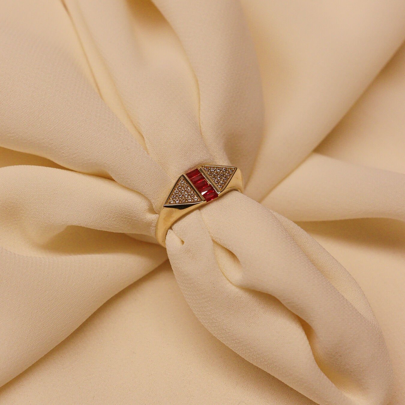 Fenri Modern Yüzük