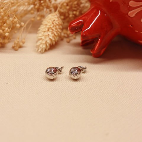 8 mm Dorika Vidalı Küpe