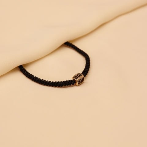 Oval Taşlı Siyah İpli Bileklik