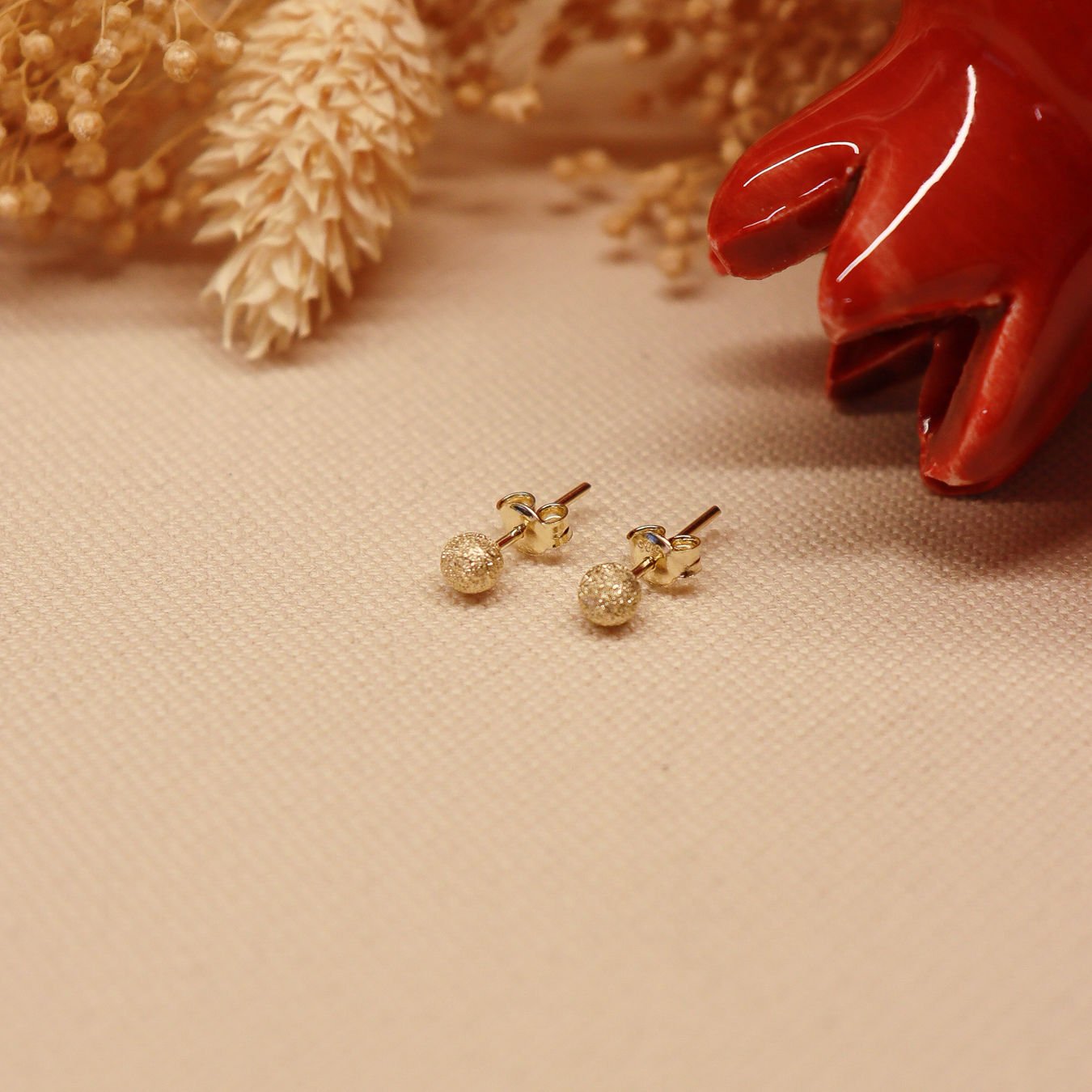 6 mm Simli Top Vidalı Küpe