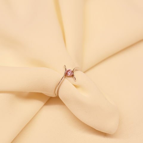 Toz Pembe Taşlı Minimal Yüzük
