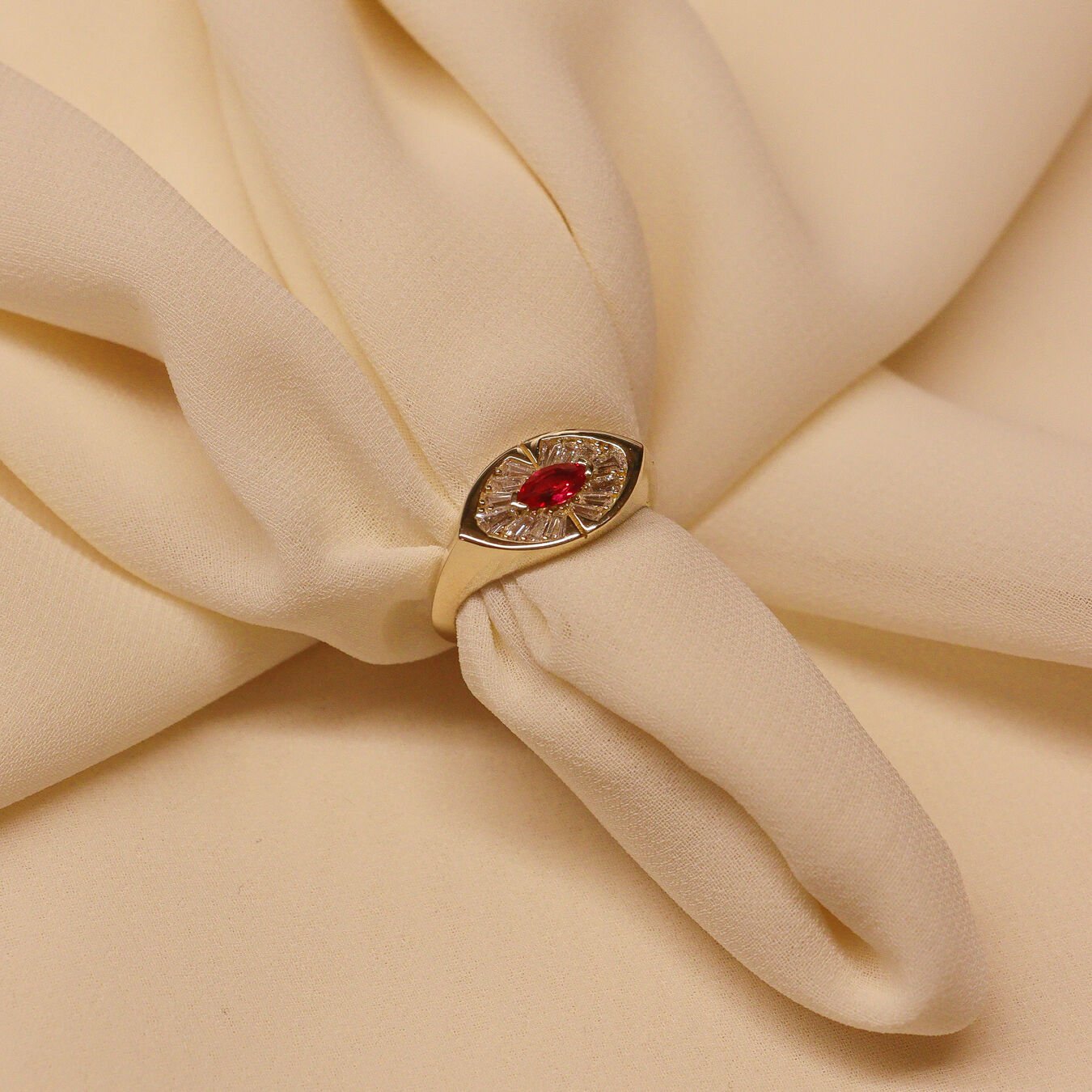 Locus Eye Modern Yüzük