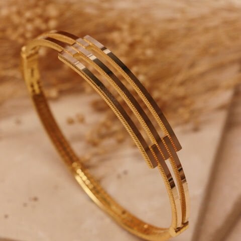 Üç Sıra Ajda Modern Kelepçe