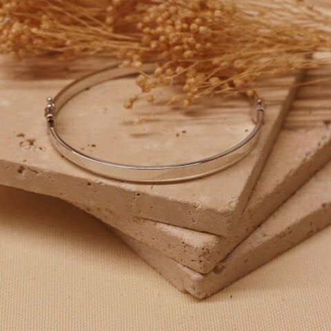 6 Mm Beyaz Sade Modern Kelepçe