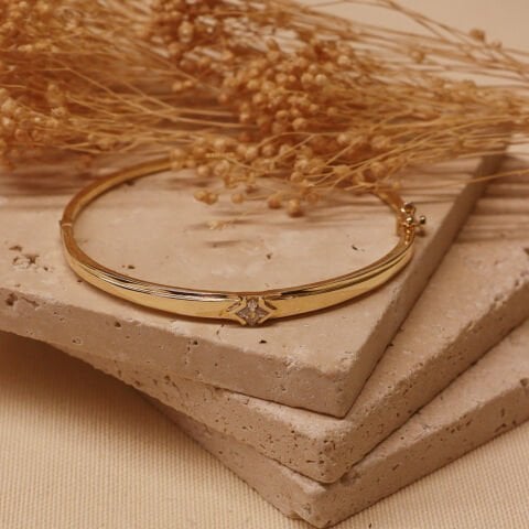 Seyra Taşlı Modern Kelepçe