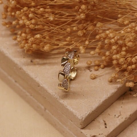 Üçgen Tasarım Modern Yüzük